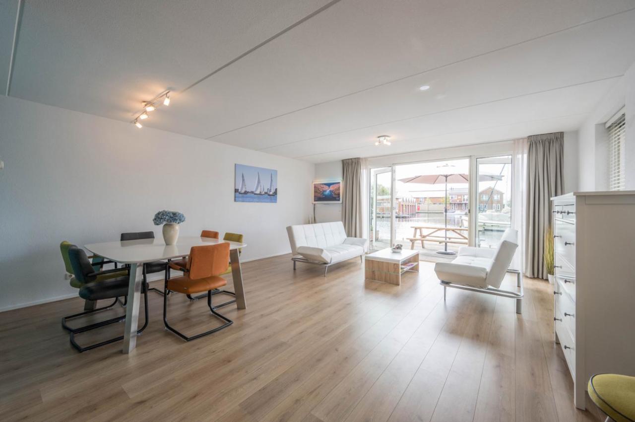 Meerzicht 70 - Vakantiehuis Aan Het Water! Villa Uitgeest Esterno foto