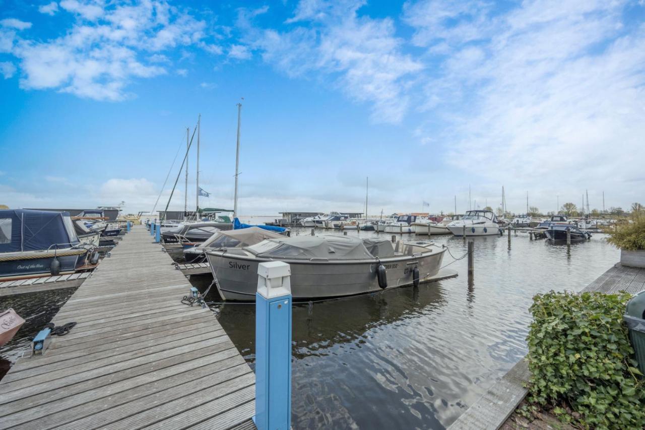 Meerzicht 70 - Vakantiehuis Aan Het Water! Villa Uitgeest Esterno foto